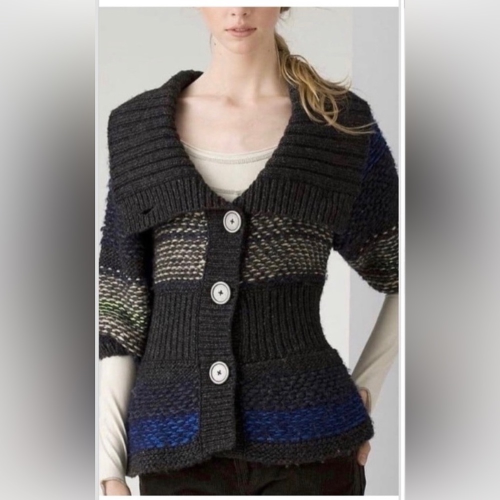 Free People chunky knit short sleeve big button cardigan